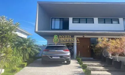 Casa de alto padrão com piscina privativa, churrasqueira, 3 suítes e 2 vagas – à venda na cachoeira do bom jesus