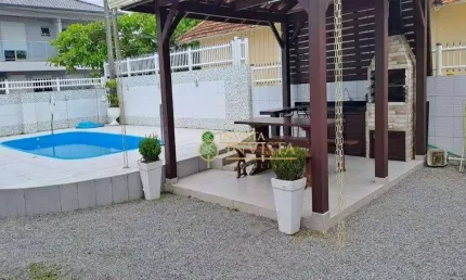 Casa com 3 quartos à venda na Rua Tucumã, 170, Enseada de Brito, Palhoça