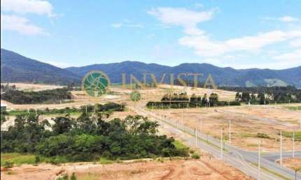 Terreno localizado no Loteamento Nova Governador Celso Ramos.