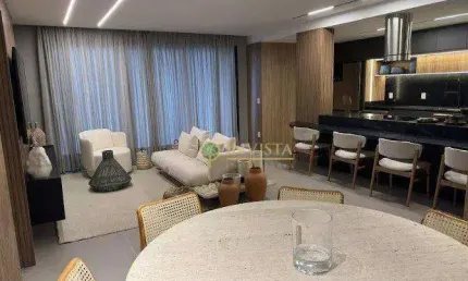 Mobiliado e decorado com 3 suítes e 2 vagas em jurerê.