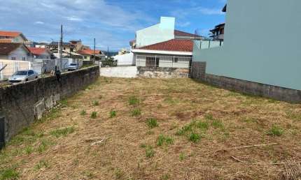 Terreno plano com 160m² no bairro Coloninha - Locação em Florianópolis