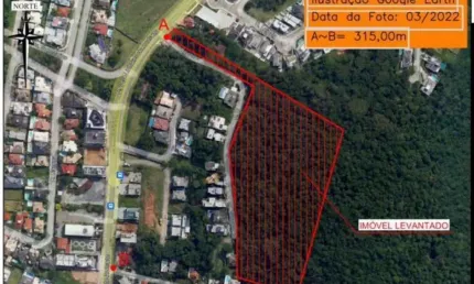 Terreno com viabilidade para construção no Córrego Grande - Á venda em Florianópolis