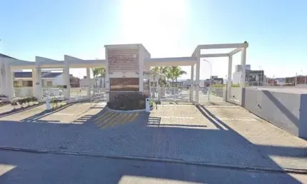 Casa em condominio fechado com infraestrutura de lazer completa - biguaçu, bairro deltaville.