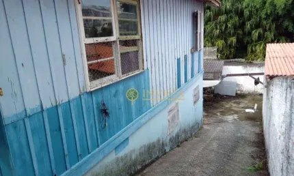 Terreno com 200m² à venda no bairro coqueiros em florianópolis.