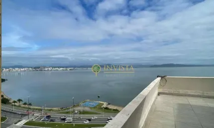 Duplex com terraço e vista mar, 2 suítes e 4 vagas à venda ao lado do beiramar shopping.