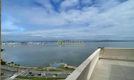 Duplex com terraço e vista mar, 2 suítes e 4 vagas à venda ao lado do beiramar shopping.