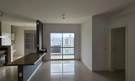 À venda | 110 m², Vista Mar, 3 quartos, sacada com churrasqueira e 2 vagas - Estreito, em Florianópolis.