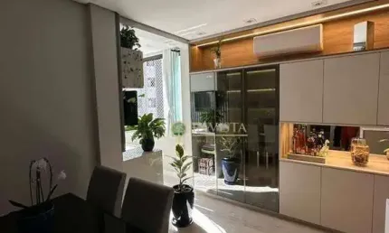 Vista parcial para o mar, 2 quartos sendo 1 suíte, sacada e 1 vaga no joão paulo - à venda em florianópolis