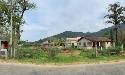 Terreno de 450m² localizado no bairro Siriú - À venda em Garopaba