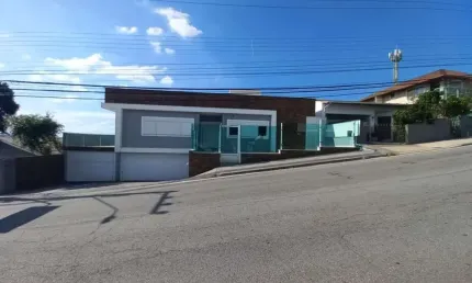 À venda | terraço com vista mar, piscina e espaço gourmet, 4 suítes e 6 vagas de garagem -  centro de florianópolis.