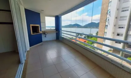 À venda | 156 m², Semi mobiliado, 3 suítes com vista Mar e 2 vagas - João Paulo, em Florianópolis