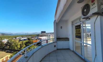 À venda | 133 m², 3 quartos, terraço privativo e 2 vagas de garagem - Saco Grande, em Florianópolis.