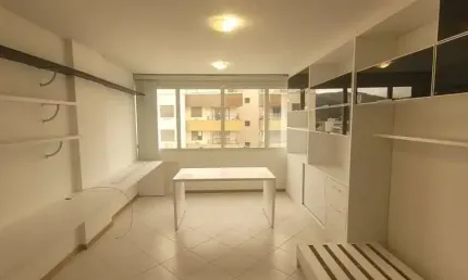Sala comercial com 1 sala à venda na Rua Cônego Bernardo, 101, Trindade, Florianópolis