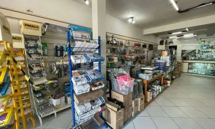 Ponto comercial com 1 sala para alugar na Rua Francisco Tolentino, 632, Centro, Florianópolis