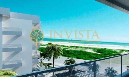 À venda com 2 quartos e 1 vaga no Gaivotas Garden Beach.
