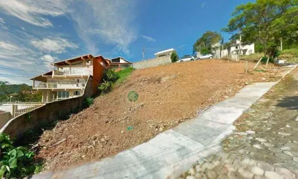 Terreno à venda na Rua Douglas Seabra Levier, 129, Trindade, Florianópolis