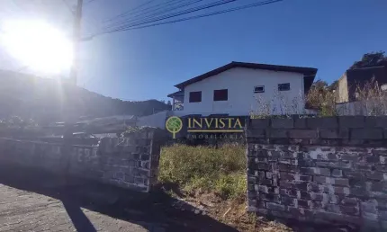 Terreno de 273m² com projeto aprovado - À venda no Saco dos Limões.