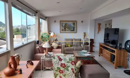 À venda | 200 m², Varanda com churrasqueira, 2 quartos e 1 vaga de garagem - Carvoeira, em Florianópolis.
