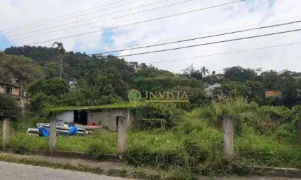 Oportunidade! Terreno financiável com 961m² - Sambaqui, em Florianópolis.