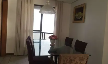 Exclusividade Invista -  Sacada, 4 quartos,  2 vagas, Próx. a Beira Mar Norte - À venda no Centro de Florianópolis