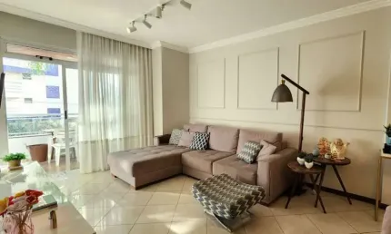 Sacada com churrasqueira, 3 quartos, dep. de empregada e 1 vaga à venda em campinas.