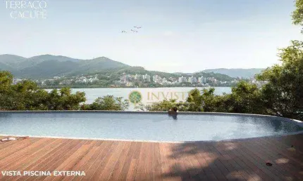 À venda | 326 m², Varanda com piscina privativa, frente Mar, 3 suítes e 2 vagas - Cacupé, em Florianópolis.