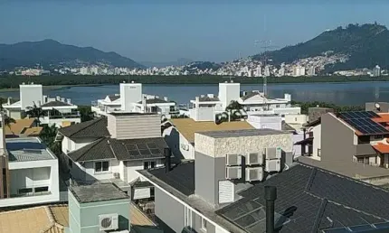 À venda no joão paulo! alto padrão com vista mar, piscina privativa, churrasqueira e 4 suítes.