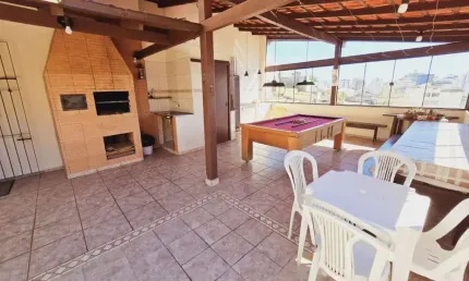 Espaço gourmet com churrasqueira, 4 quartos e 2 vagas á venda no Estreito.