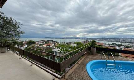 Casa com 3 quartos à venda na Rua Aldo Luz, 200, Itaguaçu, Florianópolis