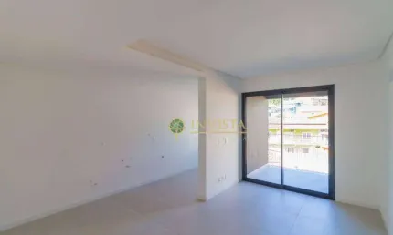 À venda com 2 quartos, sacada com churrasqueira 1 vaga e garagem no bairro joão paulo.