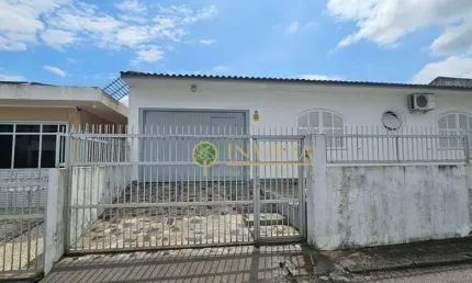 À venda | 200 m², 4 quartos e 3 vagas de garagem - capoeiras, em florianópolis.