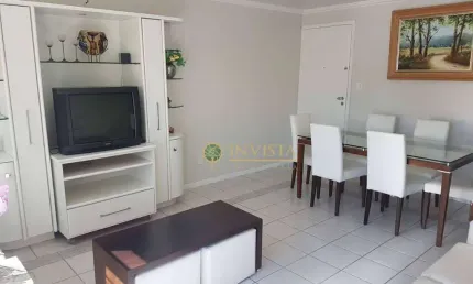 À venda | 103 m², 3 quartos, sacada e 2 vagas de garagem - centro, em florianópolis.