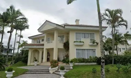 Casa Residencial à venda, Jurerê Internacional, Florianópolis - CA0717.