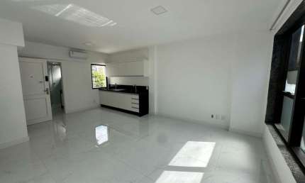 Locação no Centro de Florianópolis! 55m² privativos e 1 quarto
