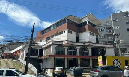 Loja Comercial com 208m² - Locação no bairro Saco dos Limões.