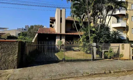 Excelente Oportunidade de Investimento – Terreno com Viabilidade para Construção de Edifício Comercial ou Residencial no bairro Trindade.