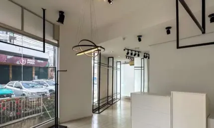 Loja comercial frente rua com 33m² - locação em coqueiros.