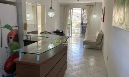 À venda na praia de jurerê internacional! 2 quartos, sacada com churrasqueira e 2 vagas de garagem.