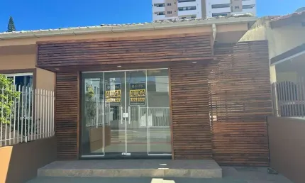 Loja comercial com 30m² privativos - locação no bairro jardim cidade de florianópolis.