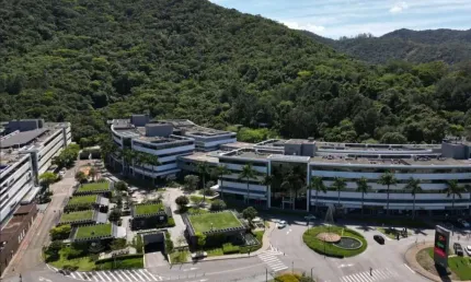 Sala Comercial com 56m² - À venda no Square Corporate.