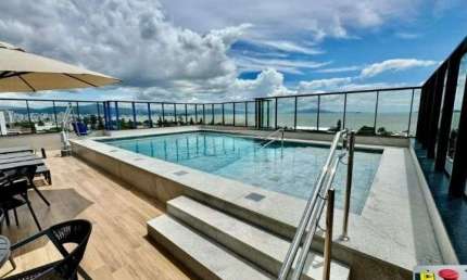 À venda | Studio com 35m², 1 vaga de garagem e quadra de Beach Tênis no Rooftop - Estreito, em Florianópolis.
