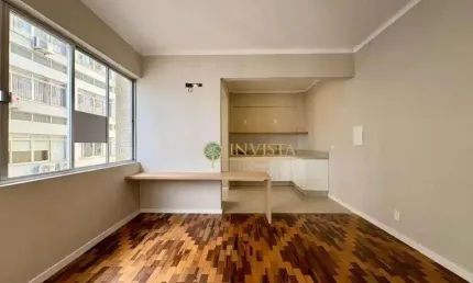 À venda | reformado, 66m², 2 quartos - centro, florianópolis.