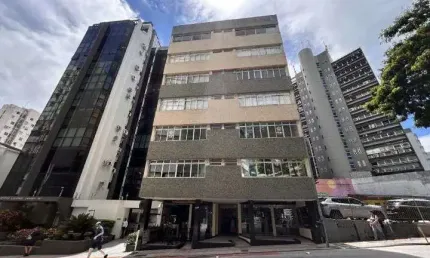 Locação | Conjunto de Salas Comerciais com 96m² - Centro, em Florianópolis.