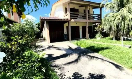 À venda | condomínio fechado, 229 m², churrasqueira, 3 quartos e 3 vagas de garagem - praia dos ingleses, em florianópolis.