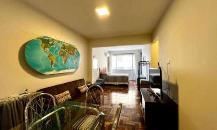 À venda | Mobiliado, 42 m² e Localização privilegiada - Centro, em Florianópolis.