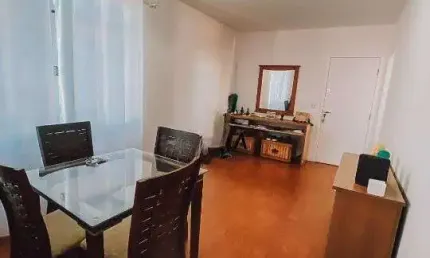 À venda | 3 quartos, sacada e 2 vagas de garagem - Balneário do Estreito, em Florianópolis.