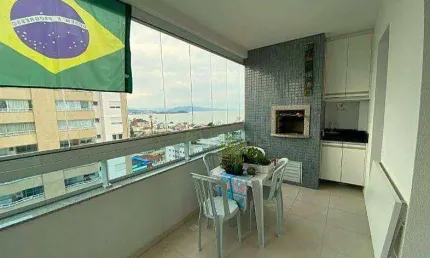 À venda | andar alto, sacada com churrasqueira, 3 suítes e 2 vagas – próximo ao super a, no jardim atlântico, em florianópolis.
