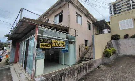 À venda | imóvel de uso misto (residencial e comercial), 350 m², localização privilegiada – estreito, florianópolis.