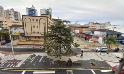 Locação | Av. Lédio João Martins, 110 m², 3 quartos e 1 vaga de garagem - Kobrasol, em São José.