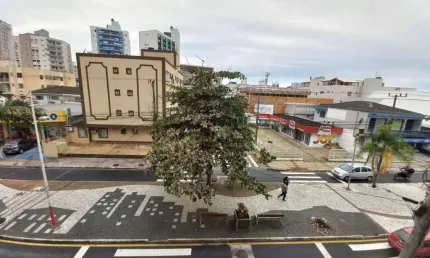 Locação | av. lédio joão martins, 110 m², 3 quartos e 1 vaga de garagem - kobrasol, em são josé.